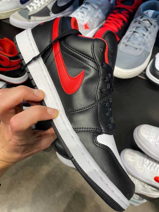 Nike AIR Jordan 1 Low