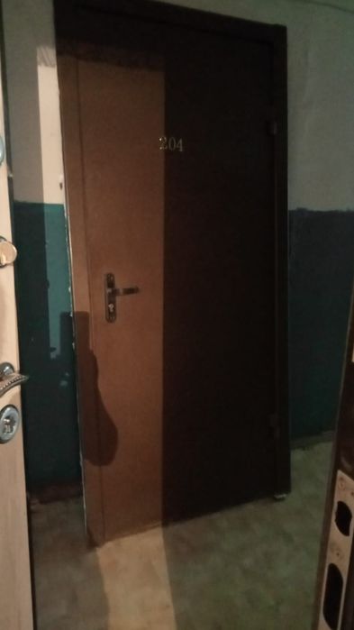 Есиктер     дверь