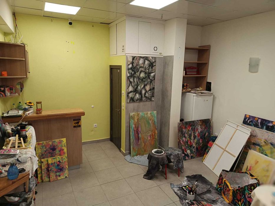 Помещение 25кв.м. под наем в центъра на Варна