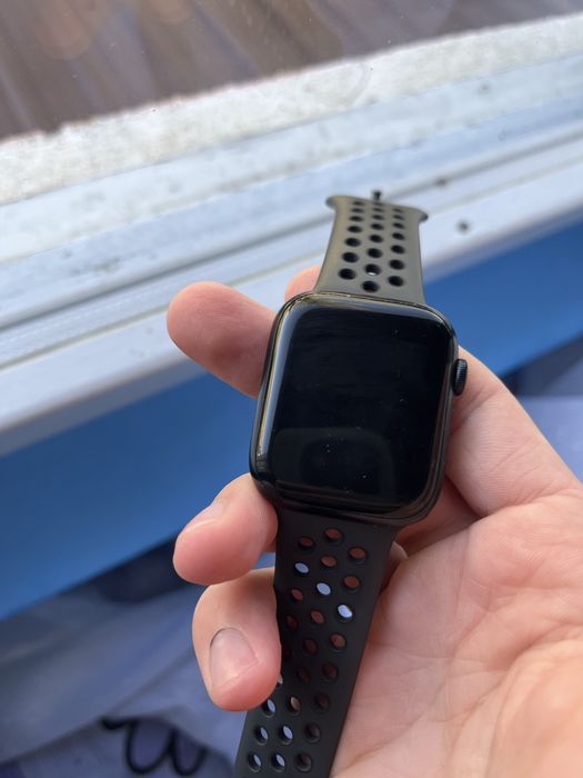 apple watch seria 7 nike