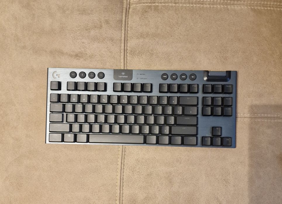 (lipseste USB) Tastatura Logitech Mecanica  G915 TKL Lightspeed Wireless