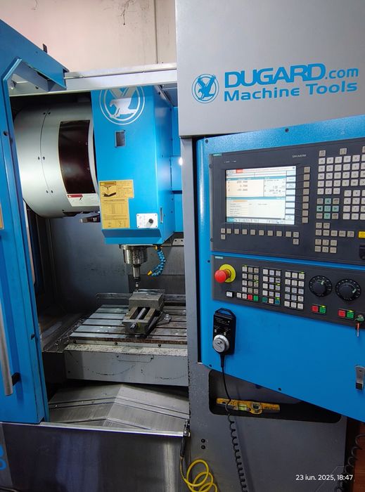 Vând centru freza Cnc Dugard cu controllere Sinumerik 810d