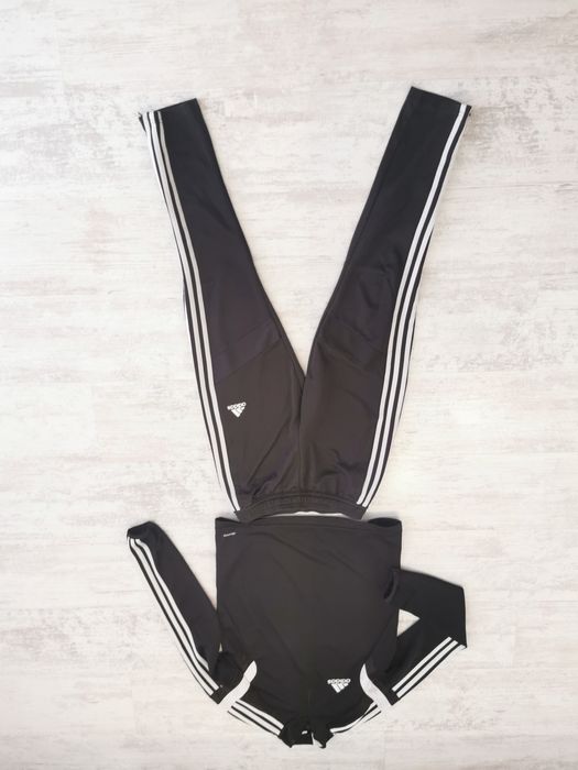 Комплекти долнища и горнища