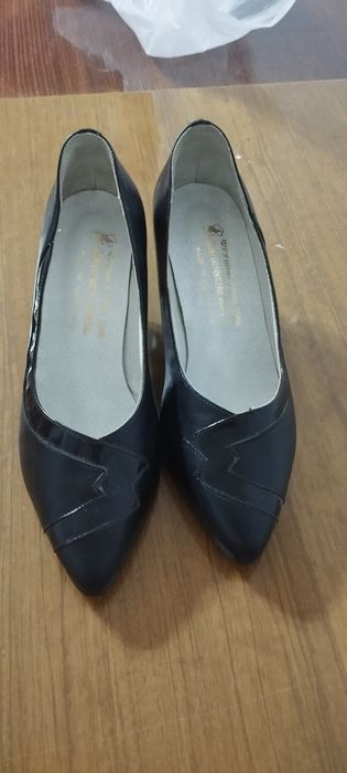 Отдам туфли 35 р