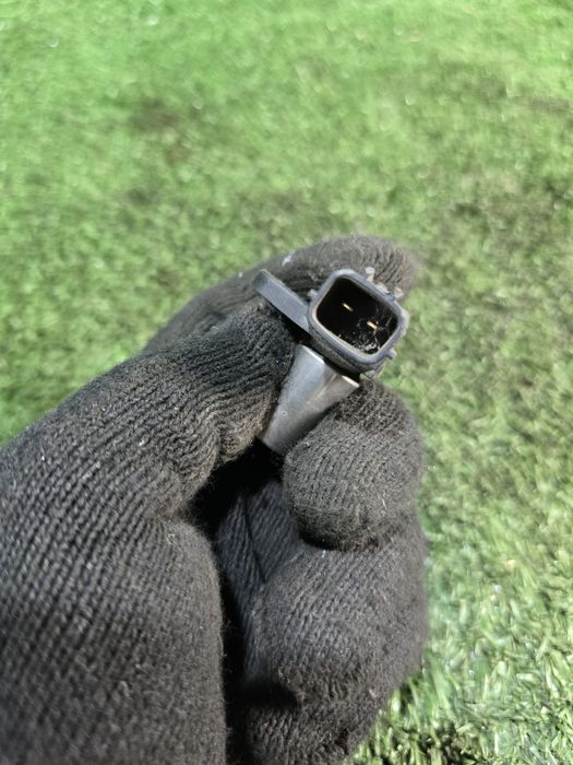 Датчик распредвала Мазда птичка ФС 626 Mazda FS