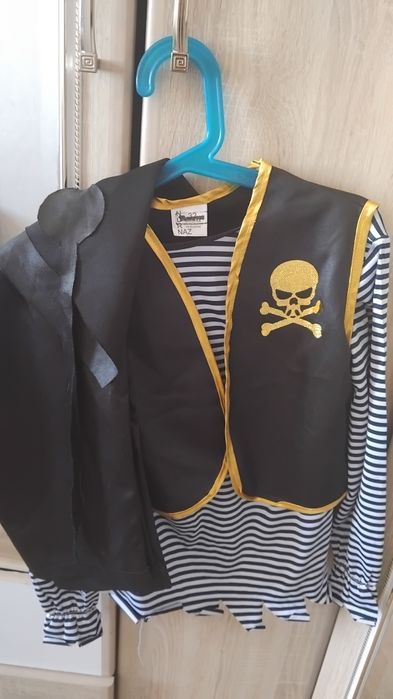 Костюм пирата карнавальный