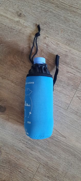 Чехол для бутылки с водой