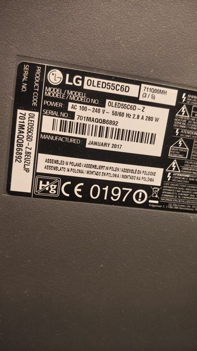 OLED LG curbat, gama premium