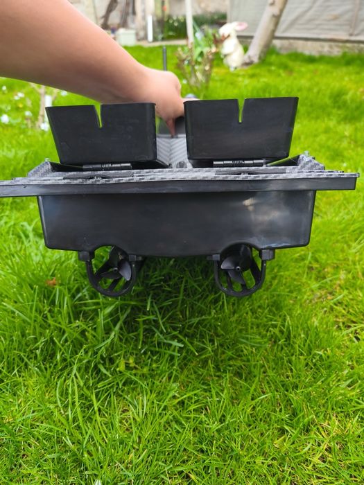 Лодка за захранка