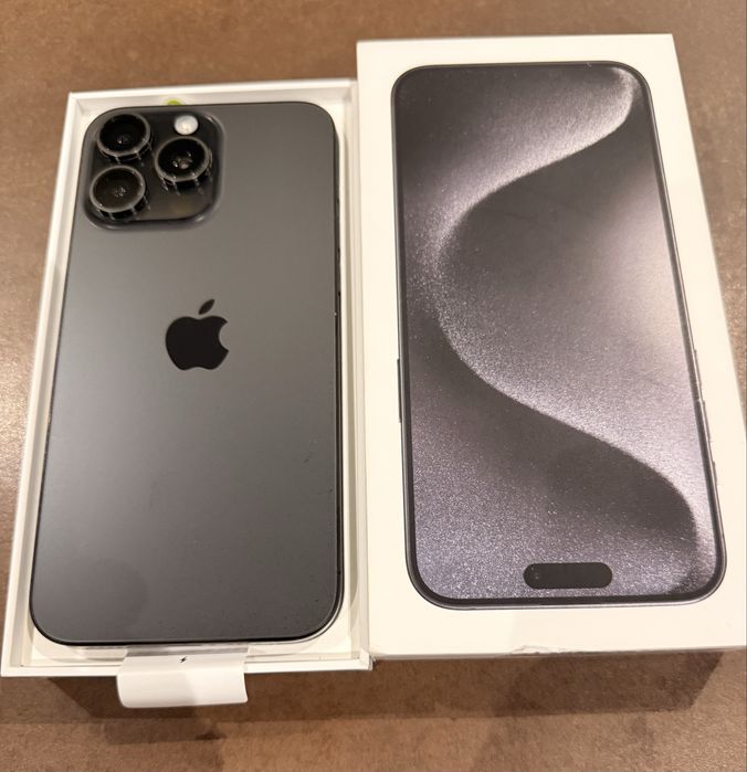 iPhone 15 Pro Max 256GB Black Titanium – Перфектен, без забележки!