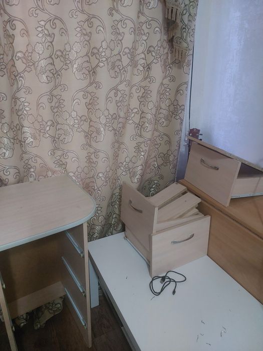 Стол компьютерный