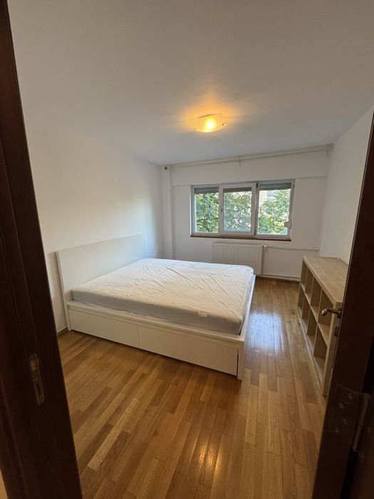 Apartament 4 camere decomandat Lujerului  Militari