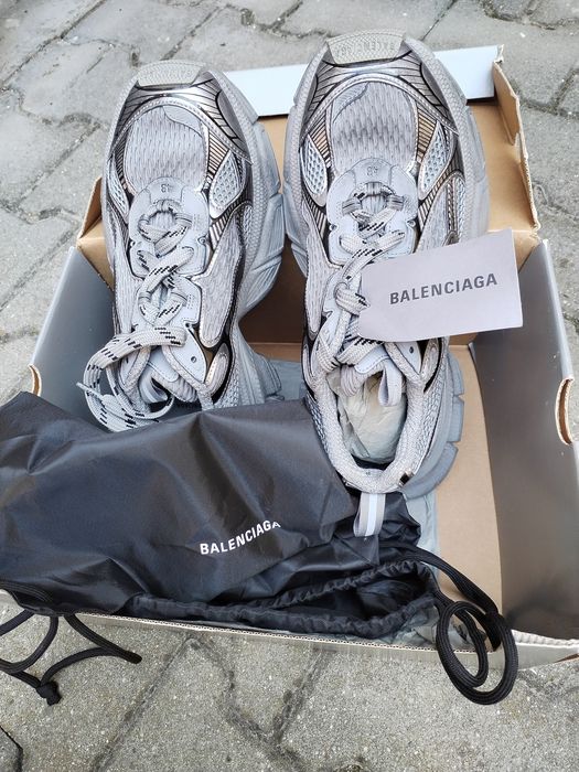 Balenciaga Adidași