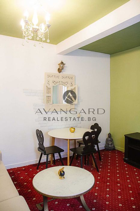 Продава се Етаж от къща в Пловдив, Център - 88 кв.м за 2023 €/кв.м - Снимка #2