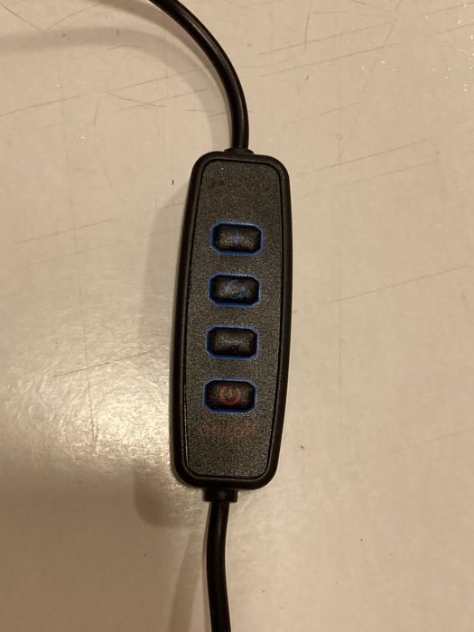 LED Селфи лампа. Трипод, 4 типа светлина