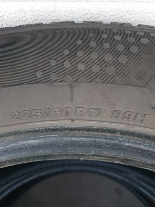 Зимни гуми 2 броя KUMHO WinterCraft WP51 225 60 R17 дот 1217