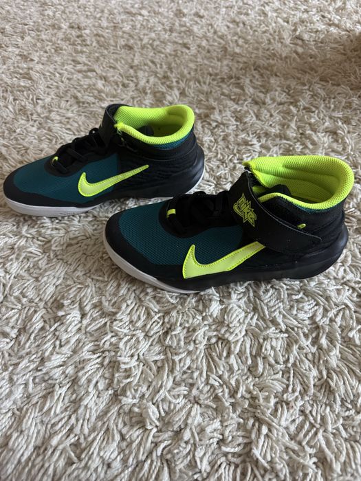 Маратонки”NIKE” за всеки ден и спорт