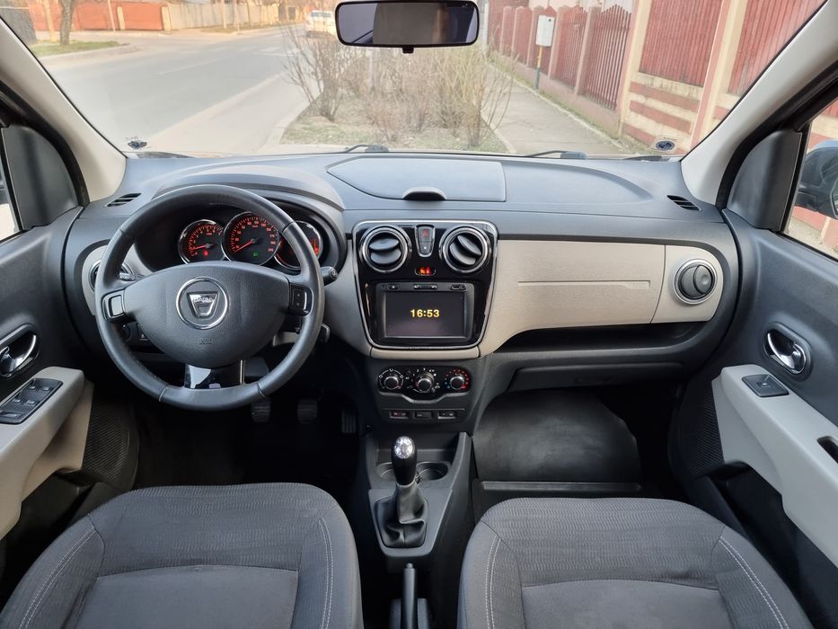Dacia Lodgy 1.2 Benzina 7 Locuri An 2014