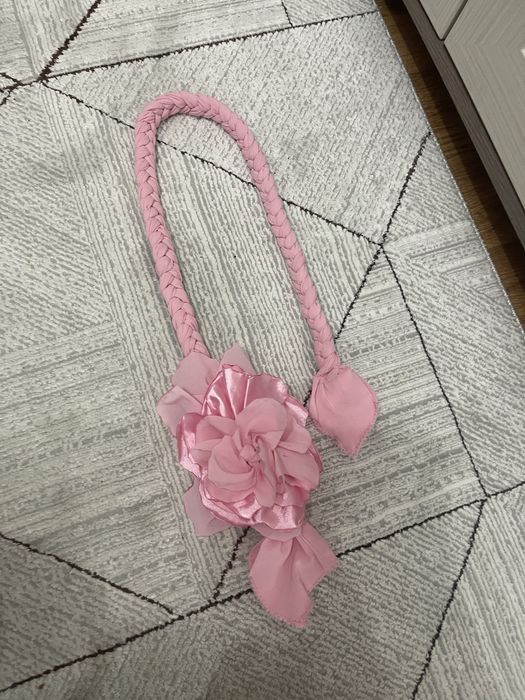 Красивые платья.