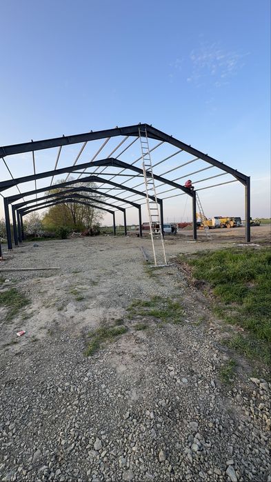 Hala metalica 14m latime x26 x5 m strasina din ipe 270 service camioane