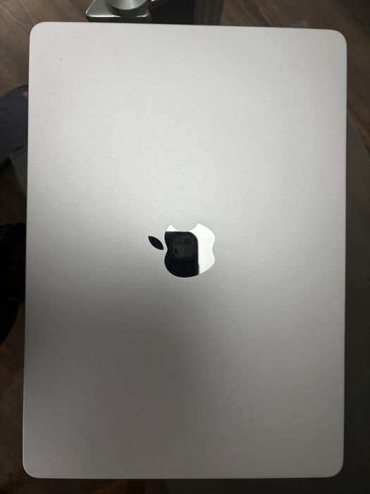 Macbook air m2 2022