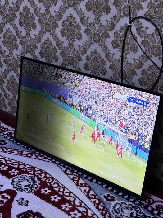 Продам телевизор Philips 109 см