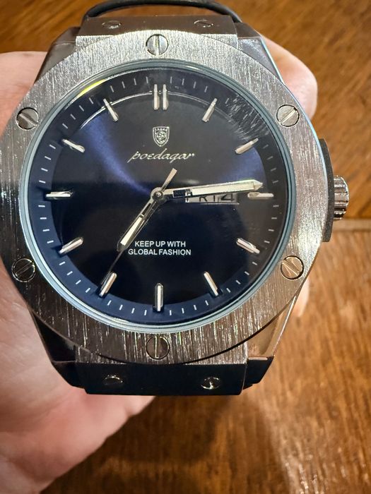 Часовник Poedagar