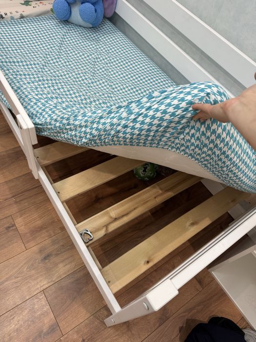 Продам детскую  кровать