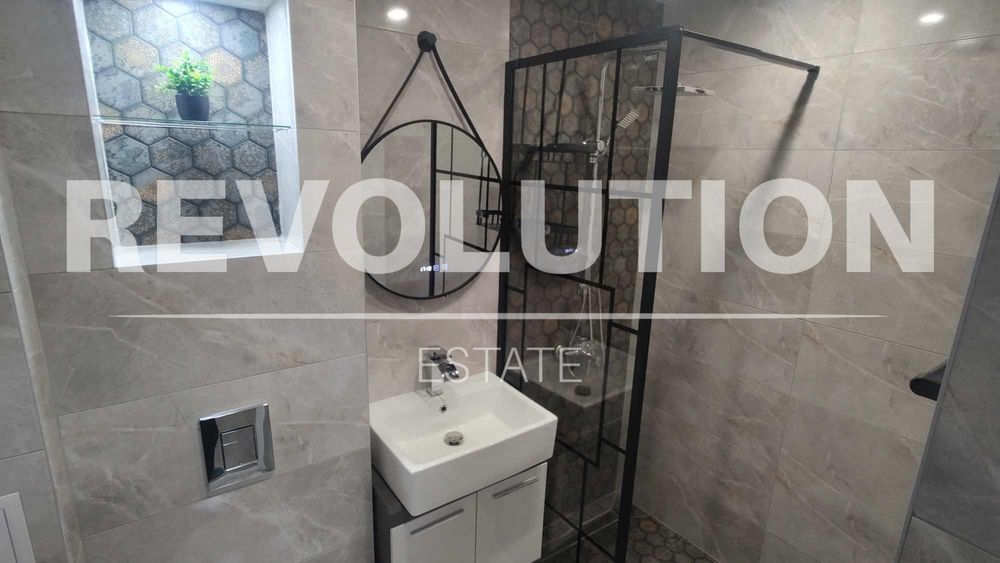 Дава се под наем Тристаен апартамент в Варна, Трошево - 90 кв.м за 700 € - Снимка #22