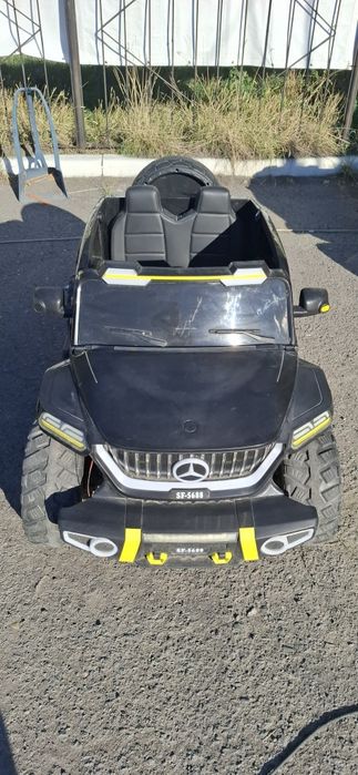 Продам детскую машинку