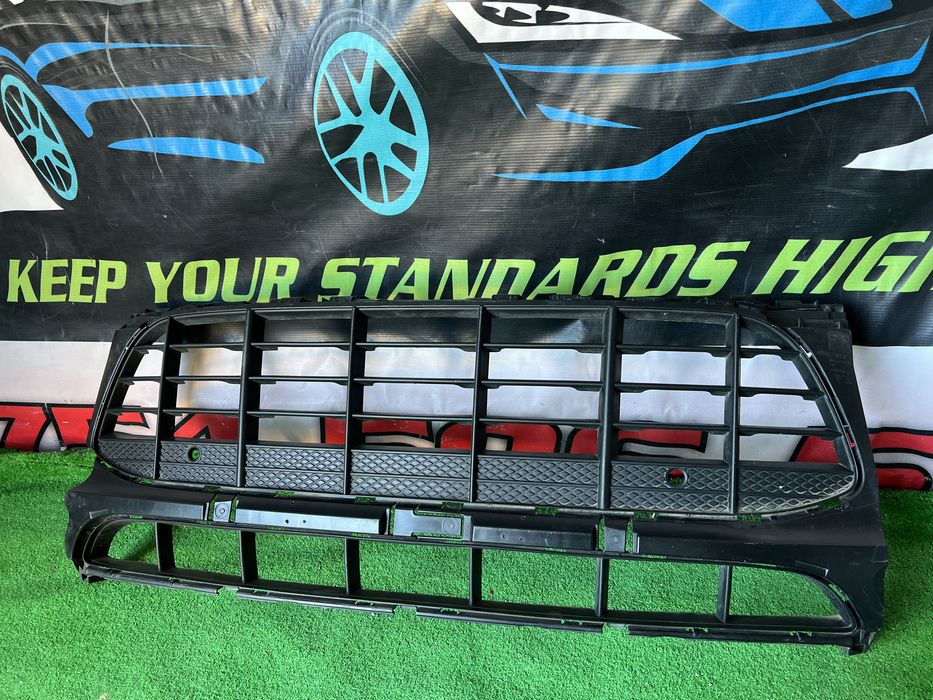 Porsche Macan 95B Grila Centrala Bara Fata