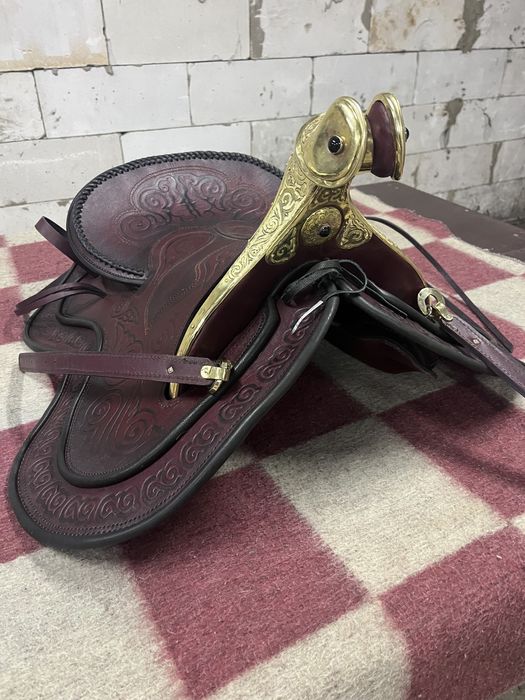 Продам Седло Ертокым