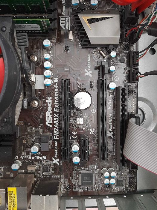 KIT ASRock Extreme4-N + procesor A8-6600K + cooler + 12Gb RAM