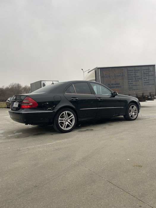Mercedes E class