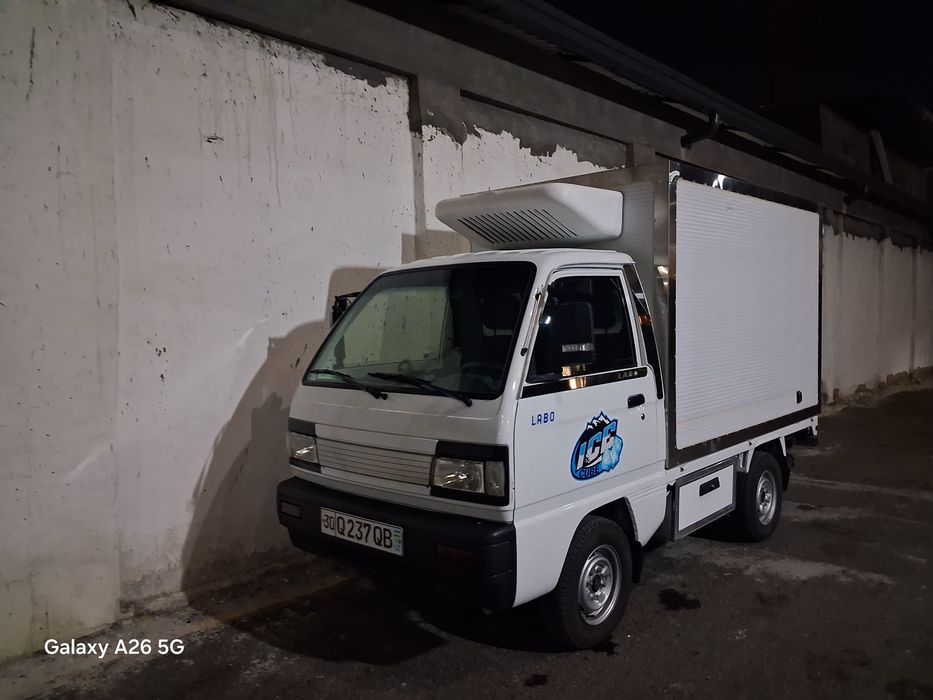 Labo refrejerator ideal holatda