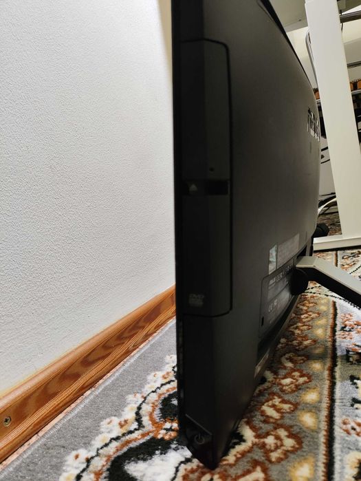 Моноблок ASUS ET-2221A