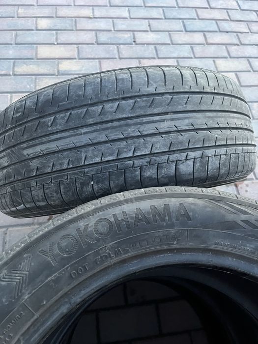 ПРОДАМ шины YOKOHAMA 215/55 R17