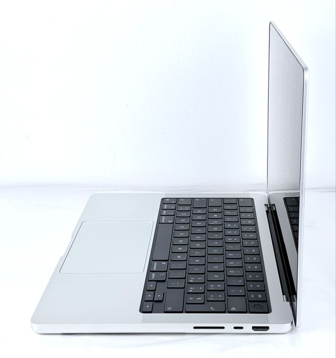 Apple MacBook Pro 14'' M1 PRO 16RAM 512SSD 99% Батерия! Гаранция!