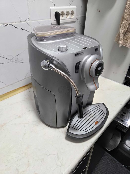 Espressor Automat DEFECT Saeco Giro Plus SUP 0310R Aparat Cafea Boabe
