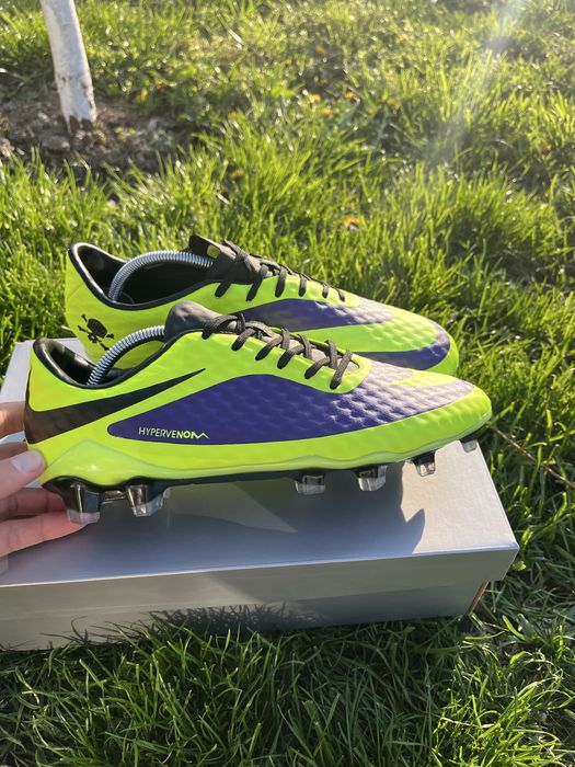 Neymar rare Nike Hypervenom