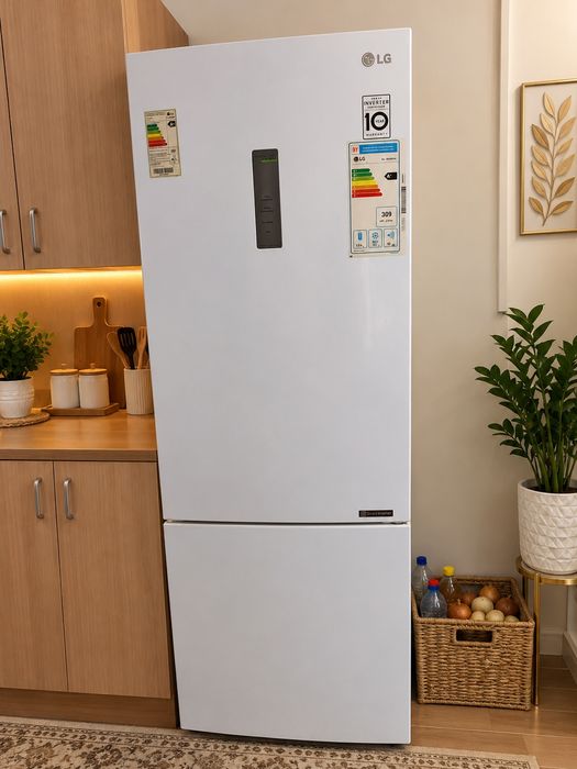 Холодильник LG новый