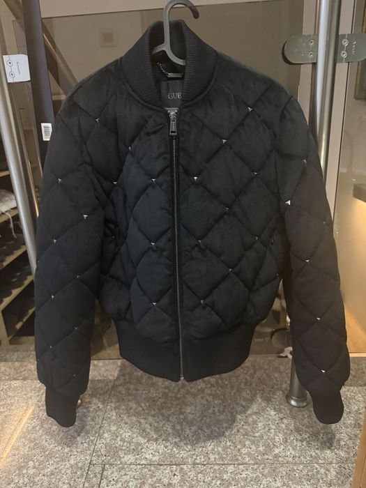 Черно яке Guess