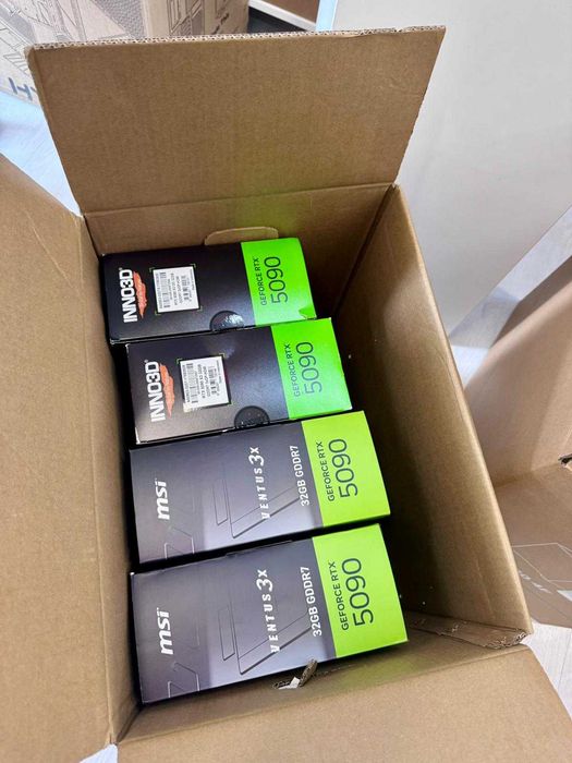 Placa video GIGABYTE AORUS RTX 5080 MASTER, 16GB, Tva, Garantie, noua!