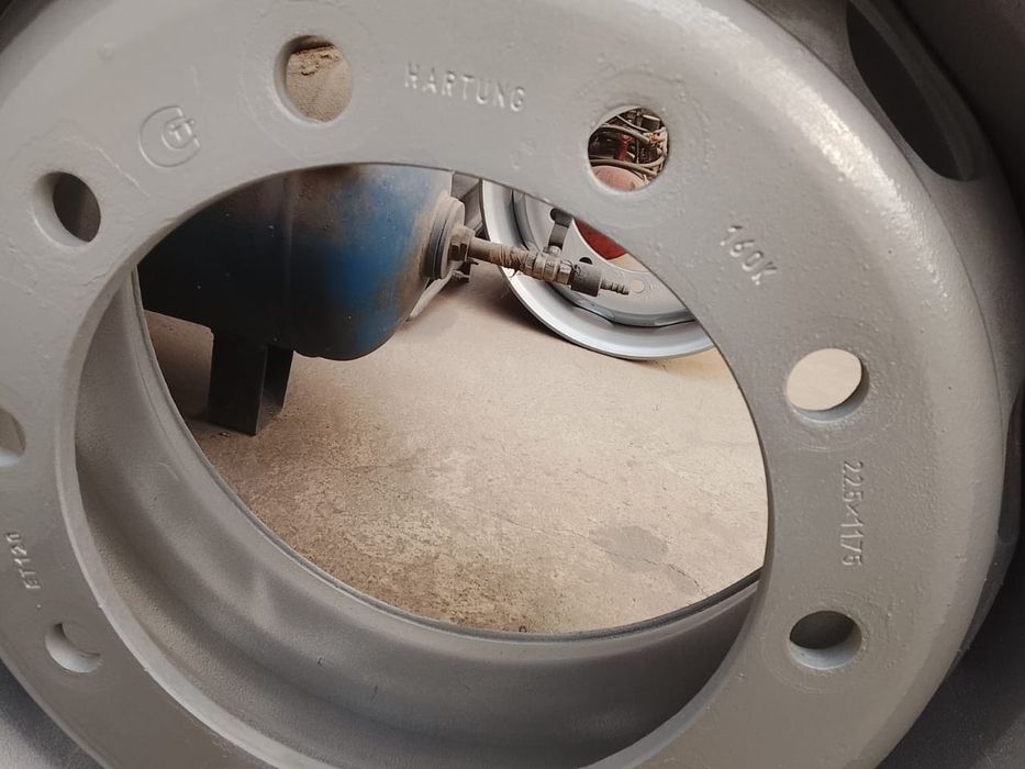 Продам диски на фуру