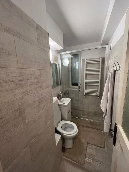Vând Garsoniera fagaras tel 0749571305