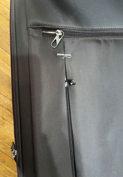 Дорожный чемодан