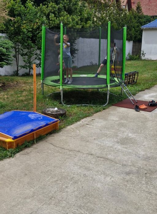 Mese și scaune gradinita/loc de joaca