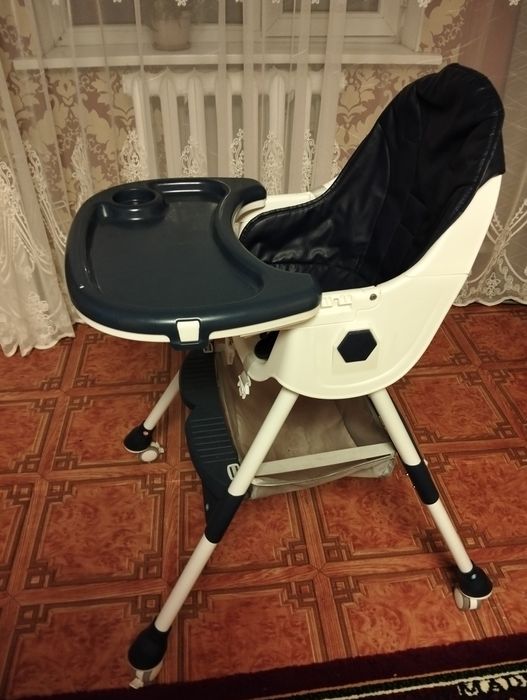 Детский стул для кормления