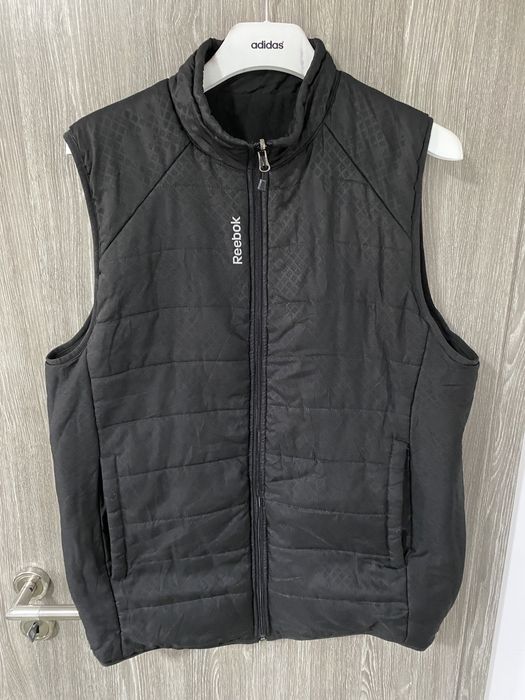Vesta Reebok 2 side