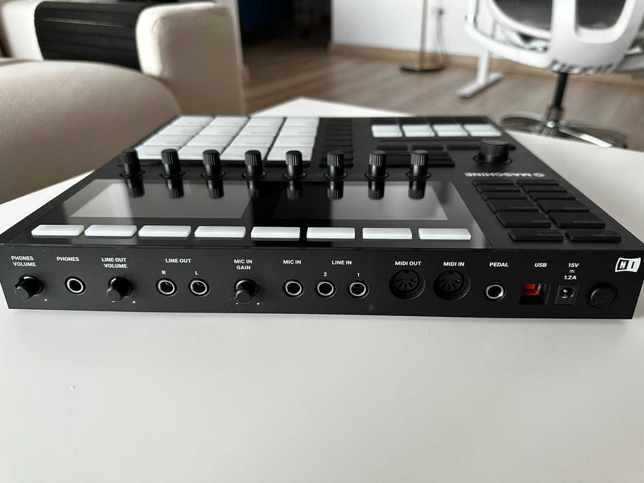 Native Instruments Maschine MK3